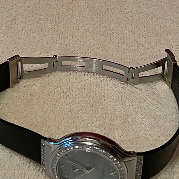 ❌SOLD❌  Rare HUBLOT MDM Depose Mother of Pearl Diamond Watch - Picture 12 of 16